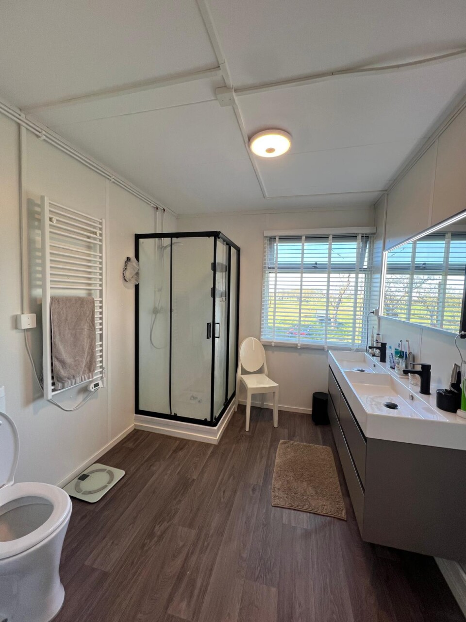 08 Badkamer2