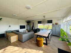 12 Woonkamer